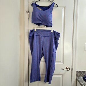 Tek Gear Dry Tek Workout Set - Capri Pants and Sports Bra - Multicolor Stripe